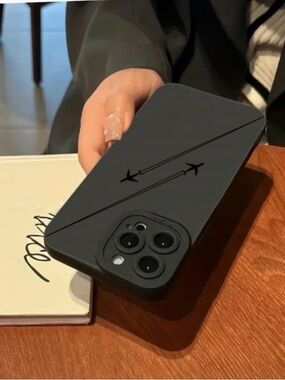 5/25$ ✨ Black Silicone IPhone Case with Airplane Accent (for IPhone 14) ✈️🖤